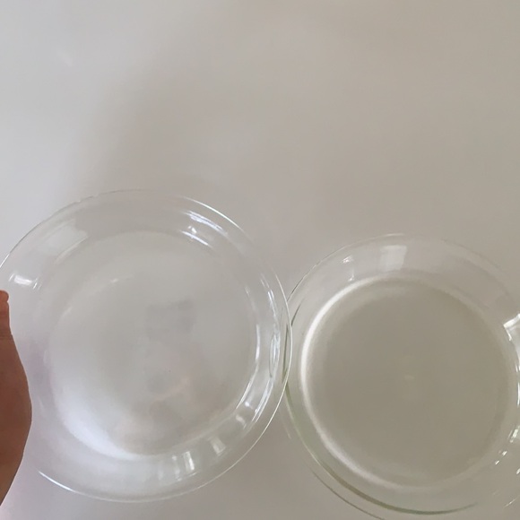PYREX (2) vintage 9 inch pie pans - Picture 4 of 5